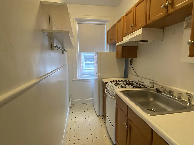 1828 Beacon St #7 — Photo 16