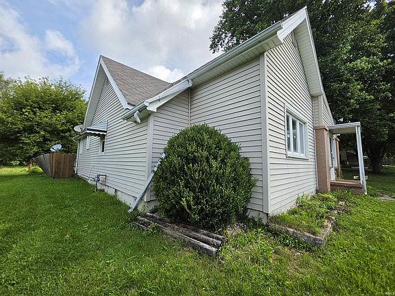 5th image of 709 E Sherman St