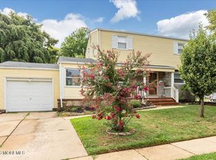 2 Michael Lane, Freehold, NJ 07728