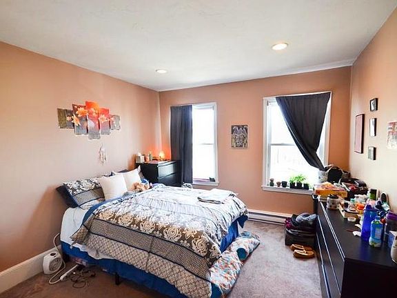 4th image of 574 Washington St #3Z