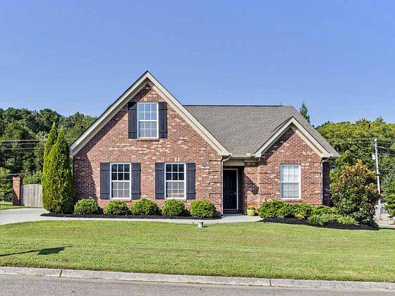 2nd image of 1719 Apple Grove Ln