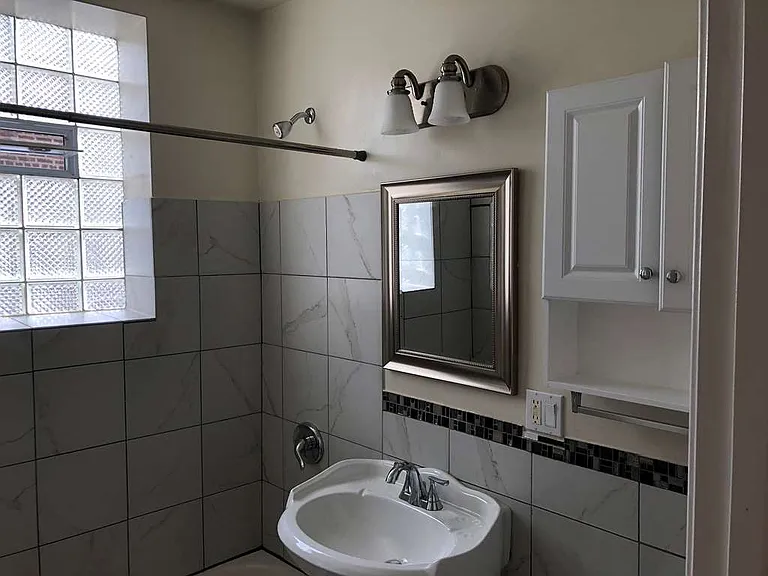 5548 N Sawyer Ave #2 — Photo 7