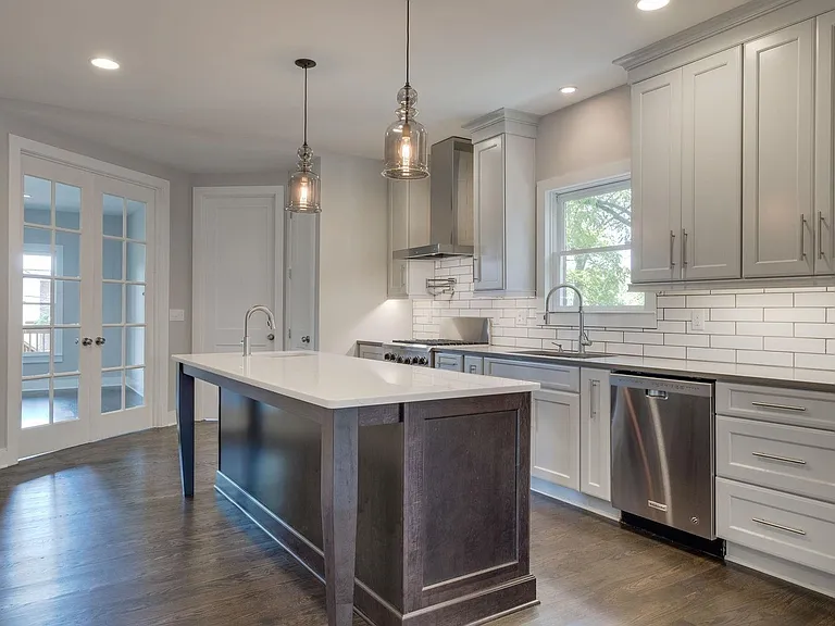 1509 Ashwood Ave — Photo 18