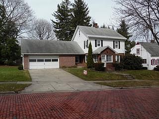 1st image of 138 Catlin Ave