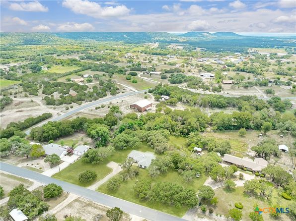 3174 Lomas Rodando Calzada, Kempner, TX 76539