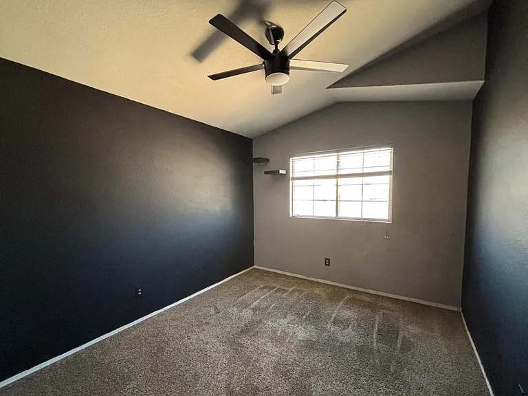 12523 W Roanoke Ave — Photo 8
