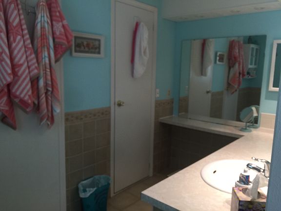 4th image of 230 Caviller Ct