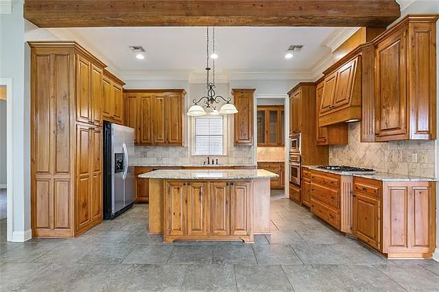 19466 Kelly Wood Ct — Photo 4