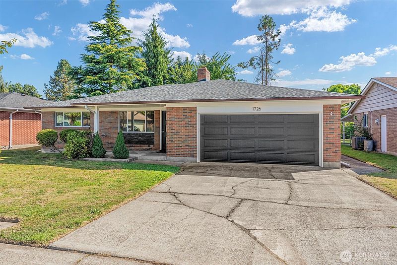 2nd image of 1726 Susan Avenue