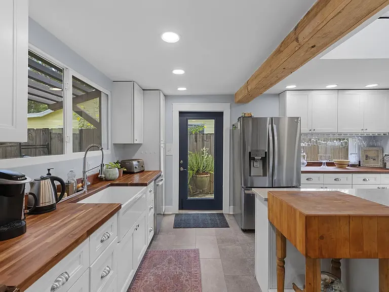 743 Park Pl — Photo 8