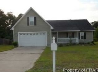 2616 Daniel Boone Ln, Hope Mills, NC 28348