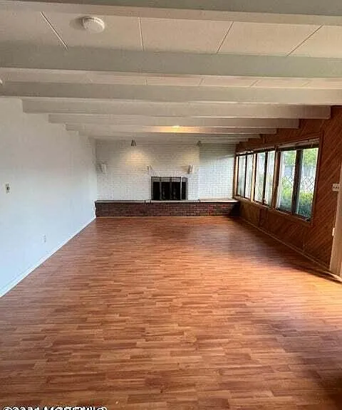 335 Cheryl Dr — Photo 5
