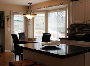 740 Scott Dr, Highland, MI