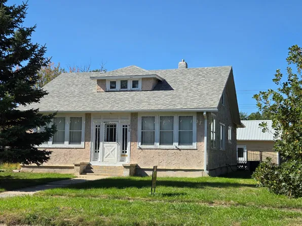 416 N Main St, Rushville, NE 69343