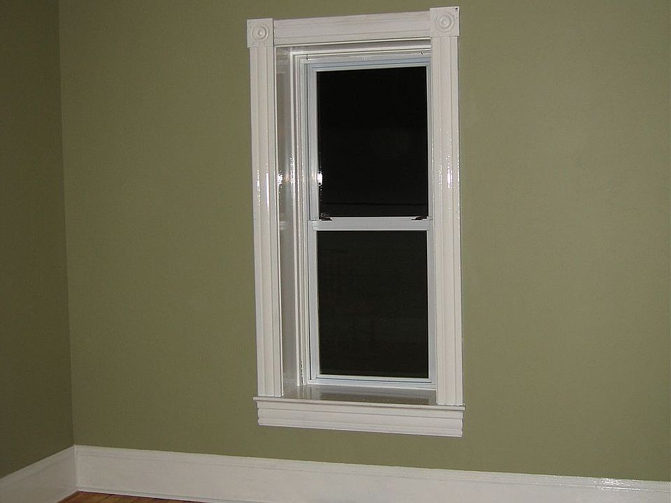 2nd image of 219 Blake St