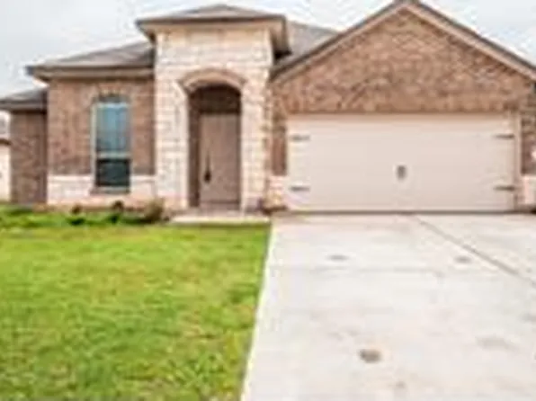 209 Reagor Dr, Taylor, TX 76574