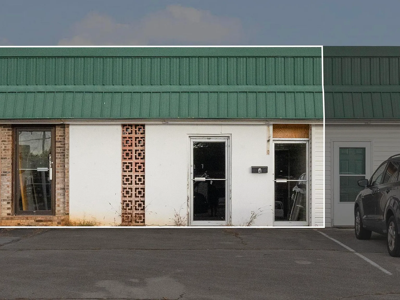 2908 Bloomingdale Road - 4 — Photo 1
