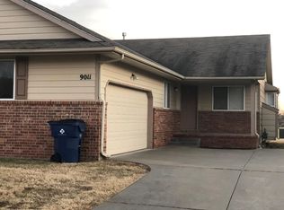 9011 W Delano Cir, Wichita, KS 67212