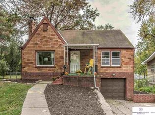 6021 Pratt St, Omaha, NE 68104