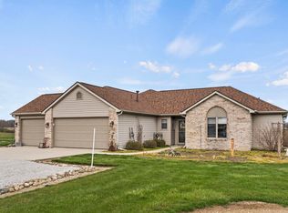 10649 E Swan Rd, Laotto, IN 46763