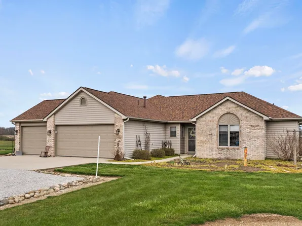 10649 E Swan Rd, Laotto, IN 46763