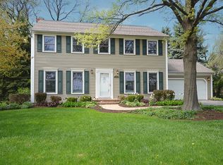 6S260 Cape Rd, Naperville, IL 60540