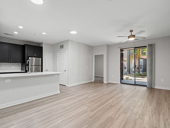 4th image of 8910 Southwestern Blvd APT 1141