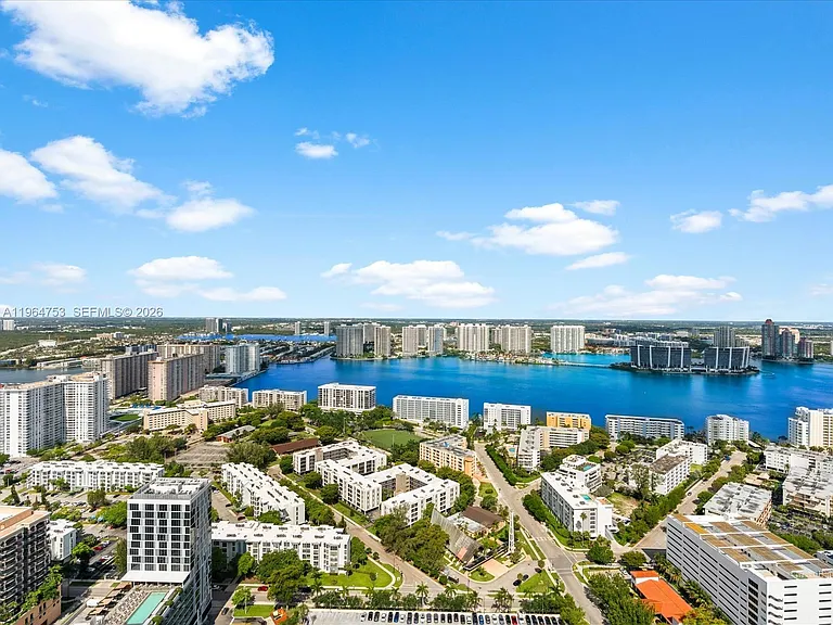17875 Collins Ave #4405 — Photo 64