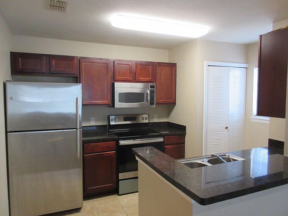 5th image of 3551 Davinci Way #2057