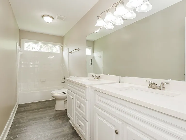 1776 Lichfield Ct — Photo 13