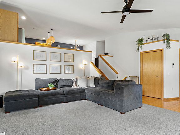 3rd image of 2771 Sunflower Dr