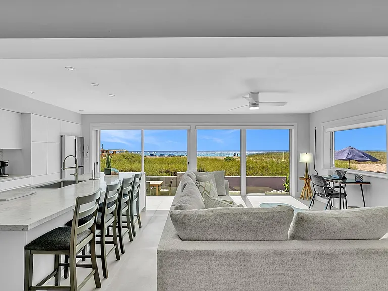 604 N Ocean Blvd #1B — Photo 3