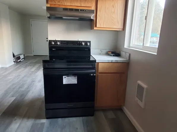 610 Rainier Ave E #3, Zillah, WA 98953