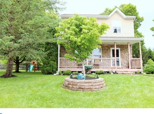 27 Alans Ln, Boyertown, PA 19512