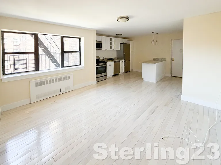 1521 Brightwater Ave #5D — Photo 1