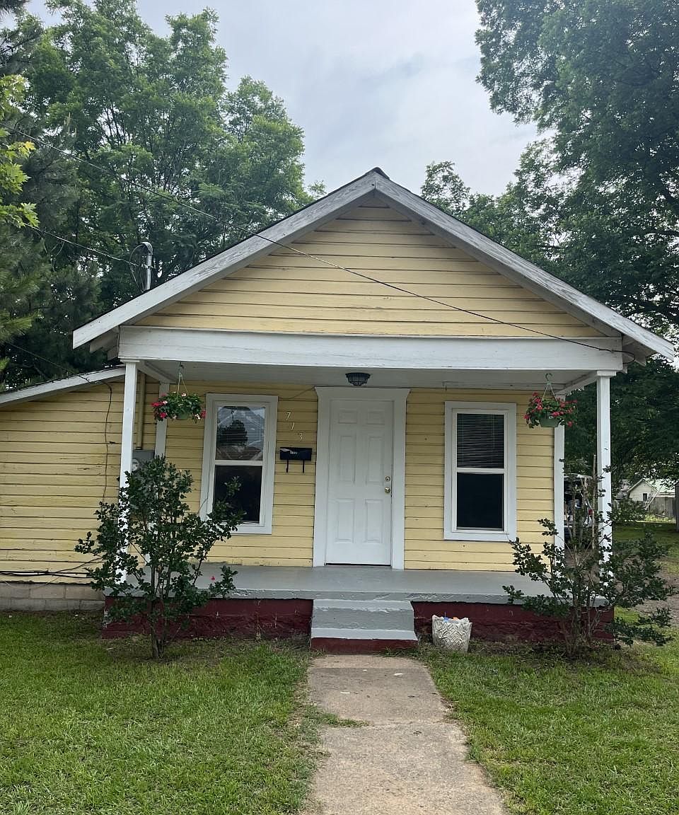 713 S 2nd St, Dardanelle, AR 72834 Zillow