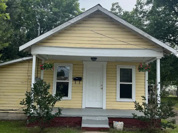 713 S 2nd St, Dardanelle, AR 72834