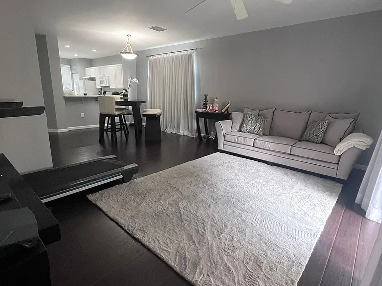 681 NW 42nd Ave — Photo 12