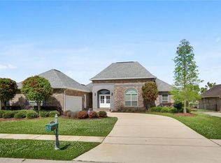 410 Lac Calcasieu Dr, Luling, LA 70070