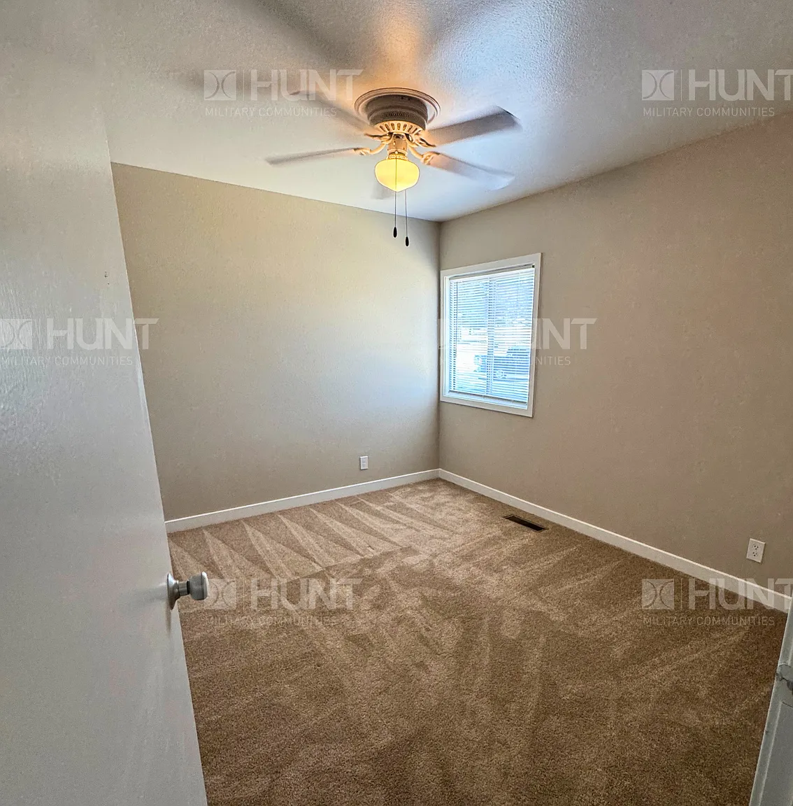 3 bed, 1096 sqft, $1,925 — Photo 4