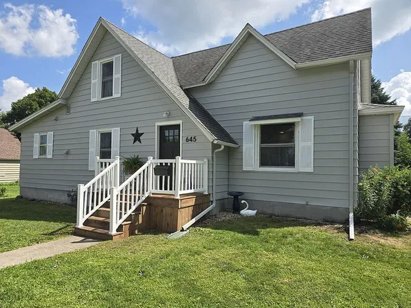 645 W 6th St, Garner, IA 50438