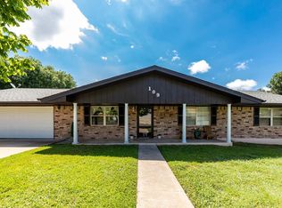 109 Timber Ln, Kerrville, TX 78028