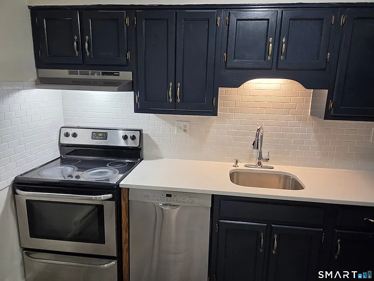 95 Park Ave #20 — Photo 6
