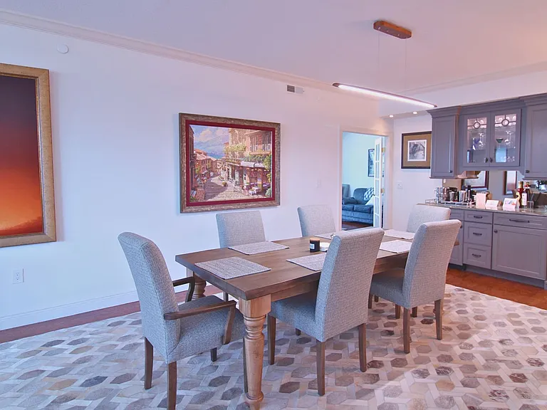1 Beach Dr SE #1014 — Photo 8