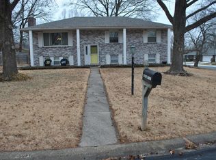1508 W Lexington Cir, Columbia, MO 65203