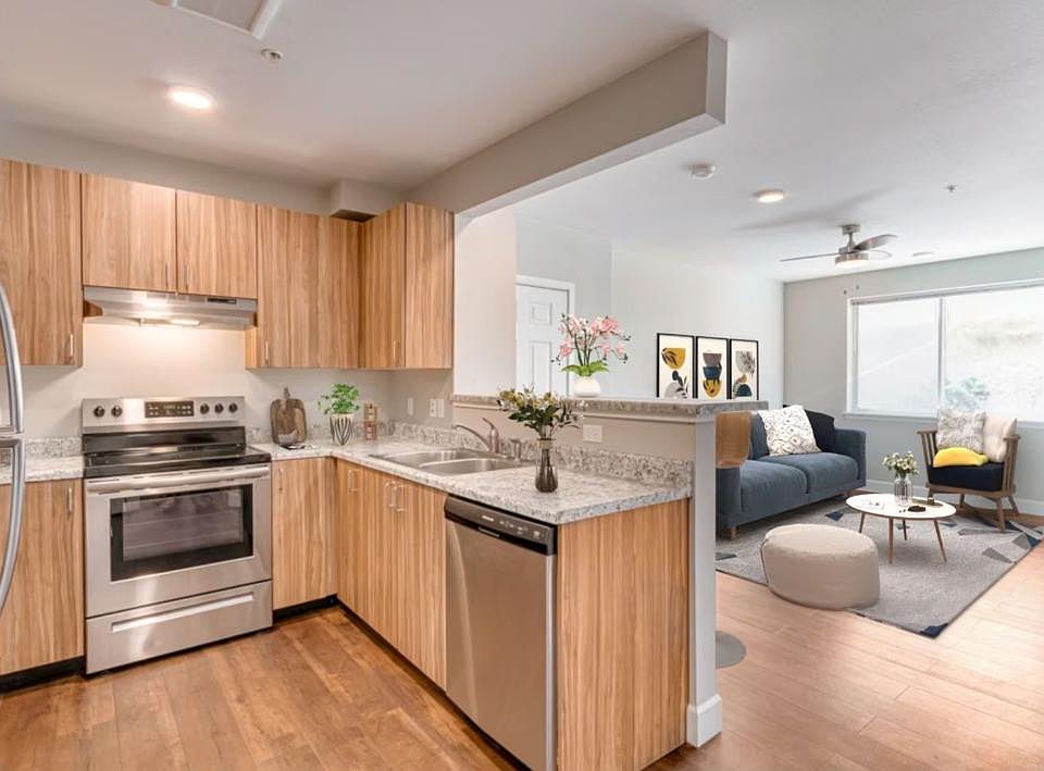 North Star Apartments 210 Farm Rd Moscow ID Zillow