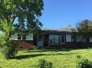 108 E Lehman St, Woodbury, TN 37190