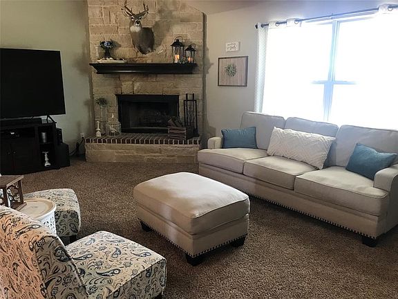 4th image of 617 Brazos Vista Ct