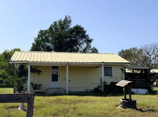 143 Krchnak Rd, La Grange, TX 78945