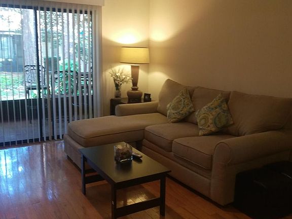 3rd image of 1403 Marsh Cove Ct #1403